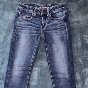 American Eagle Outfitters Women's Dark Blue Skinny Jeans
